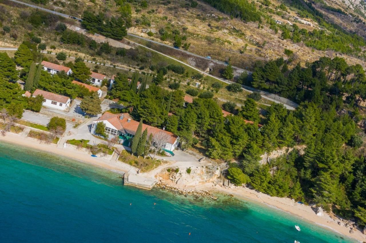 Beach Resort Mala Luka Omiš Buitenkant foto